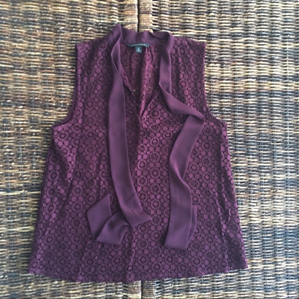 Banana Republic - Sleeveless Lace Tie Neck